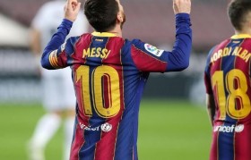 罗马太子状态火热,连续破门领跑射手榜单