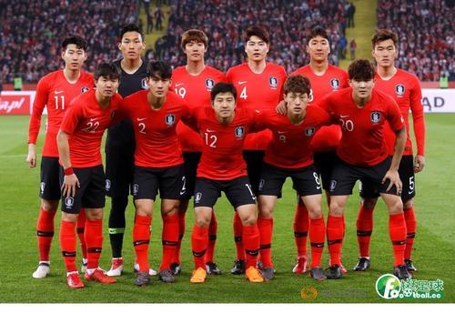 九游会j9官方网站- 巴黎圣日耳曼欧冠名单曝光，年轻小将意外入选  